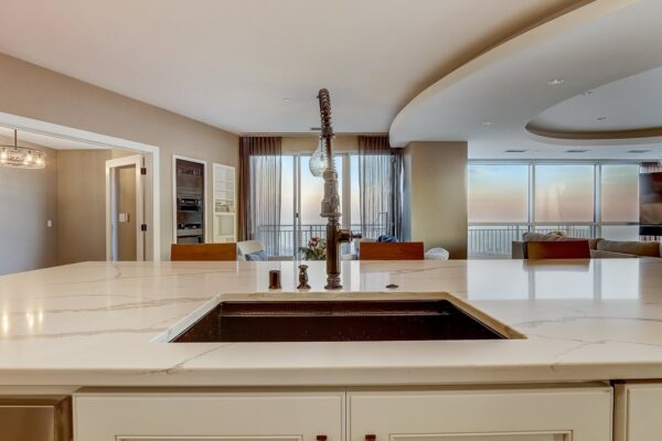 N Prospect Ave Unit 1705-017