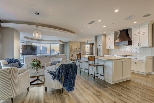 N Prospect Ave Unit 1705-020