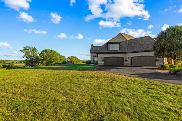 W323N9110-Shadow-Ct,-Hartland---HDR-75