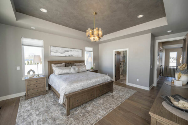 Norwood-primary-bedroom